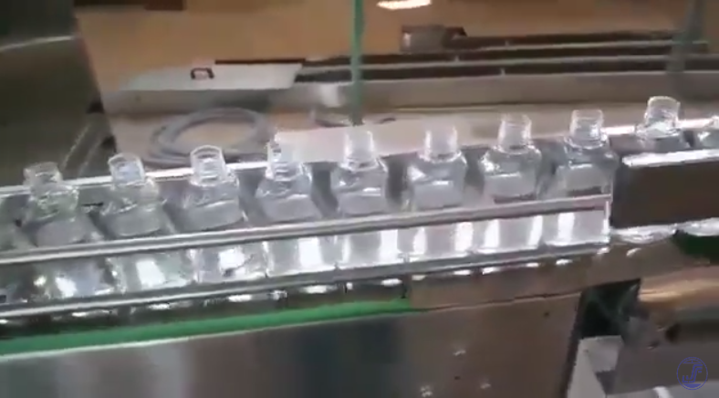 You are currently viewing Automatic Hand Sanitizer Packaging Machine Manufacturers in Mumbai India
